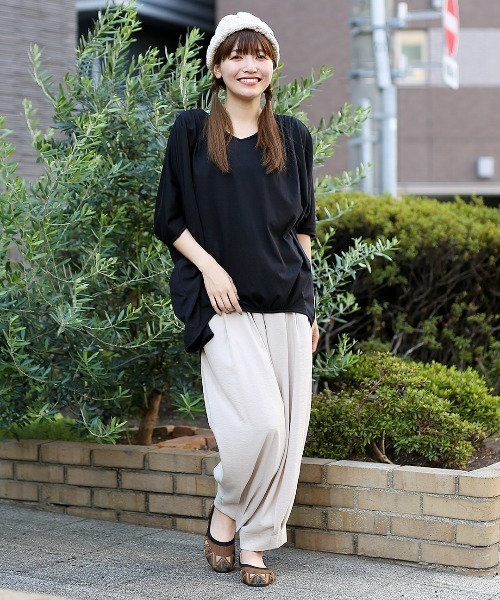 チチカカ（チチカカ）の「フラワー刺繍ドルマンチュニック（Tシャツ/カットソー・レディース・マスタード/ブラック/グリーン・FREE）」の8枚目の写真