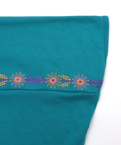 チチカカ（チチカカ）の「フラワー刺繍ドルマンチュニック（Tシャツ/カットソー・レディース・マスタード/ブラック/グリーン・FREE）」の21枚目の写真