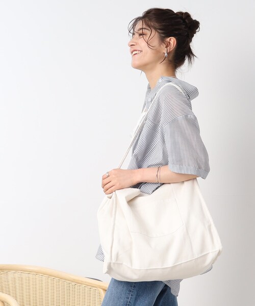 SHOO・LA・RUE（シューラルー）の「◆CYCLOトートバッグ（トートバッグ・レディース・ネイビー/アイボリー/ブラック系2/グレー系2・00）」の6枚目の写真