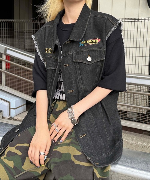 sedacle（セダクル）の「カットオフデニムワッペンベスト