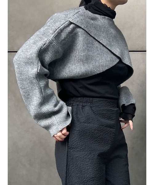 Ayla（アイラ）の「cross short knit（ニット/セーター・レディース・ベージュ/グレー・FREE）」の13枚目の写真