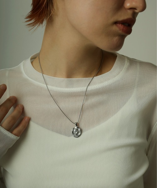 ORLEAN(オルレアン)の「金属アレルギー対応 コインスネークチェーンネックレス サージカルステンレス(ネックレス・レディース・シルバー/ゴールド・フリー)」の9枚目の写真