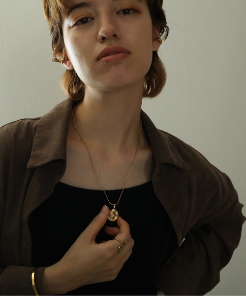 ORLEAN(オルレアン)の「金属アレルギー対応 コインスネークチェーンネックレス サージカルステンレス(ネックレス・レディース・シルバー/ゴールド・フリー)」の6枚目の写真