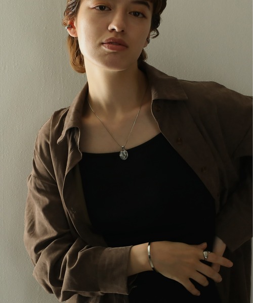 ORLEAN(オルレアン)の「金属アレルギー対応 コインスネークチェーンネックレス サージカルステンレス(ネックレス・レディース・シルバー/ゴールド・フリー)」の12枚目の写真