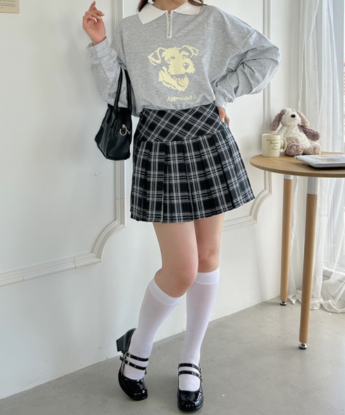 Loueme(ルエム)の「ハイウエストチェックプリーツミニスカート(スカート・レディース・レッド/ブラック・M/S)」の9枚目の写真