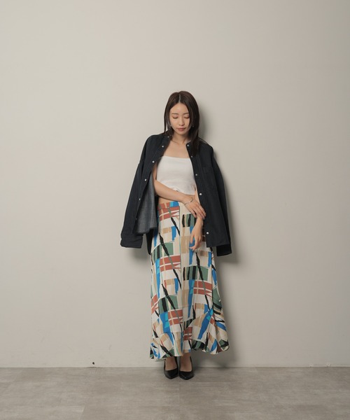 HERENCIA（ヘレンチア）の「【色落ちしにくい】 バックシャン フリル  バンドカラー デニム ブラウス ジャケット【JAPAN MADE】（デニムジャケット・レディース・インディゴブルー・FREE）」の11枚目の写真