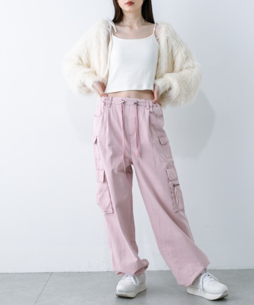 OLIVE des OLIVE（オリーブデオリーブ）の「ふわふわクロップドカーディガン　1032050160（カーディガン/ボレロ・レディース・チャコールグレー/ピンク/グレイッシュベージュ/オフホワイト・FREE）」の10枚目の写真