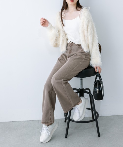 OLIVE des OLIVE（オリーブデオリーブ）の「ふわふわクロップドカーディガン　1032050160（カーディガン/ボレロ・レディース・チャコールグレー/ピンク/グレイッシュベージュ/オフホワイト・FREE）」の11枚目の写真