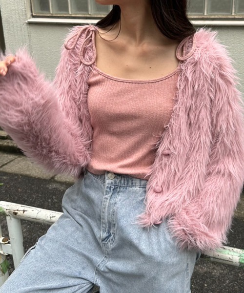 OLIVE des OLIVE（オリーブデオリーブ）の「ふわふわクロップドカーディガン　1032050160（カーディガン/ボレロ・レディース・チャコールグレー/ピンク/グレイッシュベージュ/オフホワイト・FREE）」の17枚目の写真