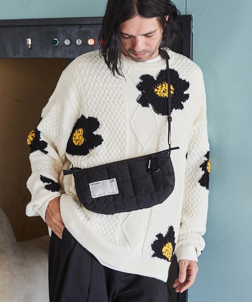 ADAM PATEK(アダムパテック)の「ADAMPATEK/square quilt mini shoulder bag/スクエアキルティングミニショルダーバッグ(ショルダーバッグ・メンズ・ブルー/ホワイト/ブラック/カーキ・フリー)」の13枚目の写真