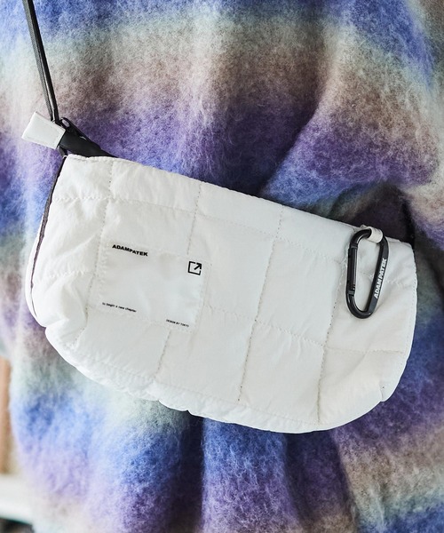 ADAM PATEK(アダムパテック)の「ADAMPATEK/square quilt mini shoulder bag/スクエアキルティングミニショルダーバッグ(ショルダーバッグ・メンズ・ブルー/ホワイト/ブラック/カーキ・フリー)」の12枚目の写真
