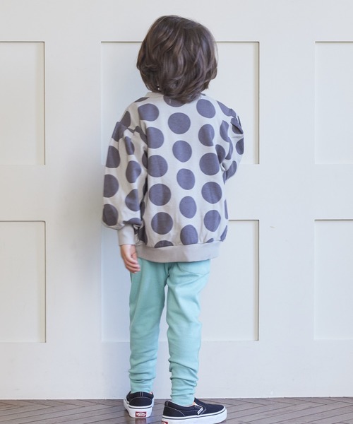 CALMIA（カルミア）の「ソウガラショルダータックスウェット（80～150cm）（スウェット・キッズ・チャコール/ベージュ/ラベンダー・110/95/100/80/130/140/150/120/90）」の6枚目の写真