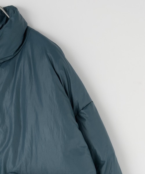 yuw（ユウ）の「ＰＵＦＦＥＲ ＳＨＯＲＴ ＪＫ　976172（ダウンジャケット/コート・レディース・ブルー/ブラック・FREE）」の6枚目の写真