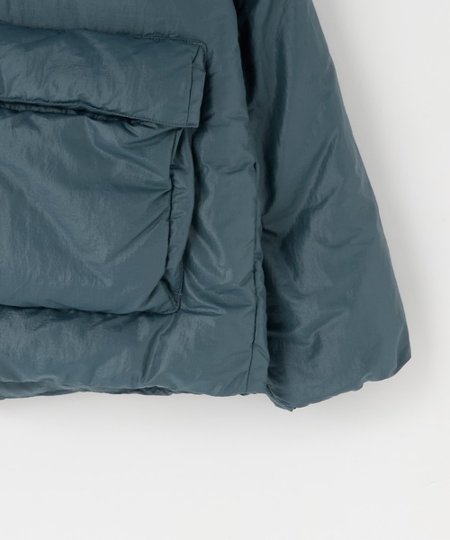 yuw（ユウ）の「ＰＵＦＦＥＲ ＳＨＯＲＴ ＪＫ　976172（ダウンジャケット/コート・レディース・ブルー/ブラック・FREE）」の8枚目の写真