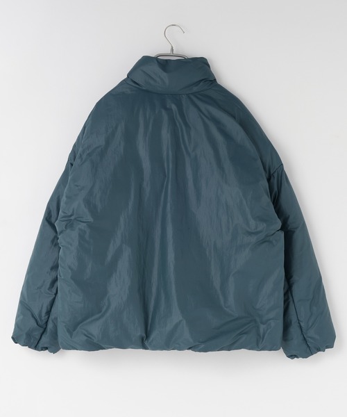 yuw（ユウ）の「ＰＵＦＦＥＲ ＳＨＯＲＴ ＪＫ　976172（ダウンジャケット/コート・レディース・ブルー/ブラック・FREE）」の4枚目の写真