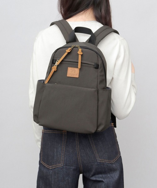 セール】撥水加工 ナイロン ポリエステル 軽量 肩楽 10ポケット ミニ