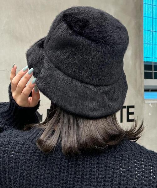 INGNI（イング）の「ふわふわエコファーバケットハット（ハット・レディース・オフホワイト/ブラック・ONE SIZE）」の12枚目の写真