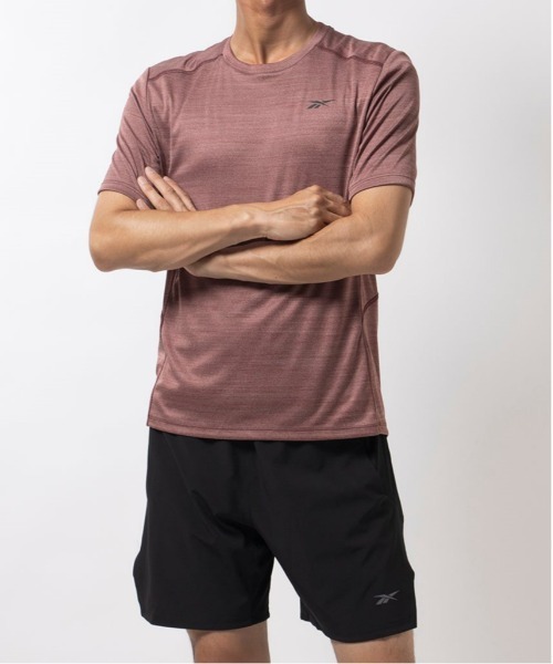 Reebok(リーボック)の「モーションフレッシュ アスリート Tシャツ / MOTIONFRESH ATHLETE TEE(Tシャツ/カットソー・メンズ・ヘザーグレー/ネイビー/マルーン/アーミー・X-LARGE/MEDIUM/XX-LARGE/LARGE/SMALL/X-SMALL)」の4枚目の写真