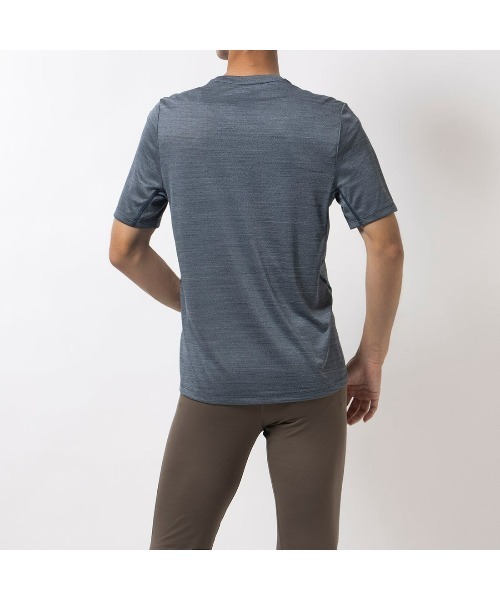 Reebok(リーボック)の「モーションフレッシュ アスリート Tシャツ / MOTIONFRESH ATHLETE TEE(Tシャツ/カットソー・メンズ・ヘザーグレー/ネイビー/マルーン/アーミー・X-LARGE/MEDIUM/XX-LARGE/LARGE/SMALL/X-SMALL)」の14枚目の写真