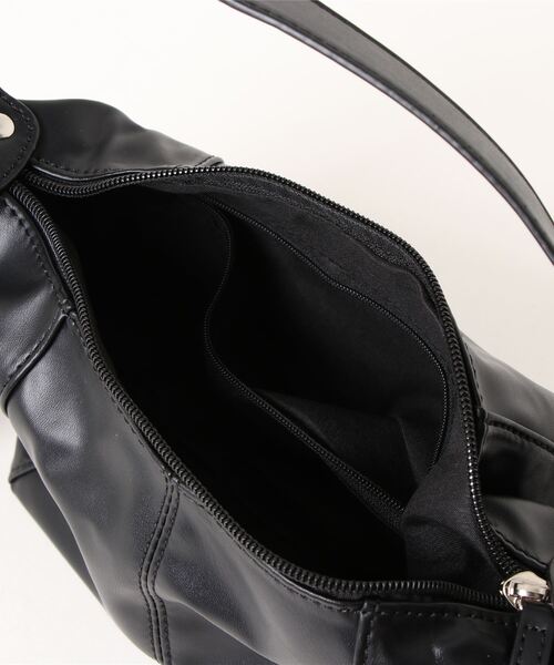 Burner(バーナー)の「【OKUOKU Recommend Select】ベルトハンドル ジップ ハンドバッグ oku-bag-694367578429-25 U(ショルダーバッグ・レディース・ブラック/ホワイト・FREE)」の14枚目の写真