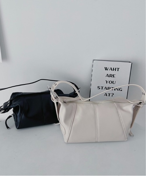 Burner(バーナー)の「【OKUOKU Recommend Select】ベルトハンドル ジップ ハンドバッグ oku-bag-694367578429-25 U(ショルダーバッグ・レディース・ブラック/ホワイト・FREE)」の11枚目の写真