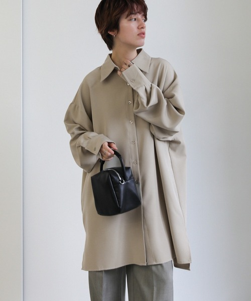 select MOCA(セレクトモカ)の「トロミタッチオーバーレギュラーシャツ(シャツ/ブラウス・レディース・アイボリー/グレイッシュベージュ・FREE)」の13枚目の写真