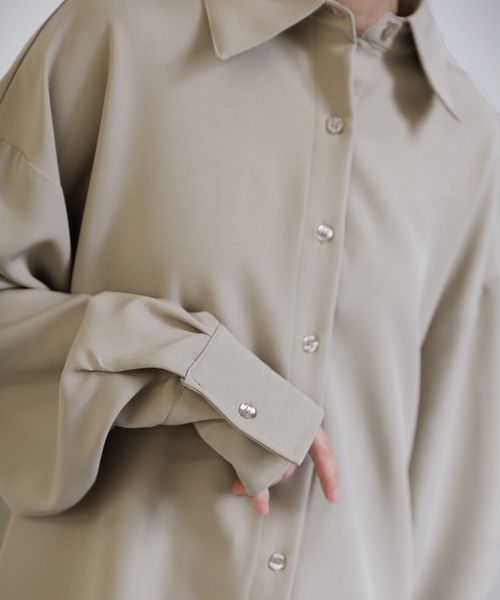 select MOCA(セレクトモカ)の「トロミタッチオーバーレギュラーシャツ(シャツ/ブラウス・レディース・アイボリー/グレイッシュベージュ・FREE)」の19枚目の写真