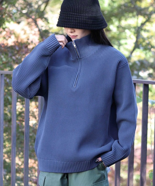 SITRY（シトリー）の「half zip knit pull over/オーバーサイズ ハーフジップ エコニット 吸水速乾 UVカット 洗濯可 帯電防止 抗ピリング（ニット/セーター・メンズ・ブラック/グレー/オフホワイト/チャコール/ブルー/グレイッシュベージュ・LL/M/L）」の10枚目の写真