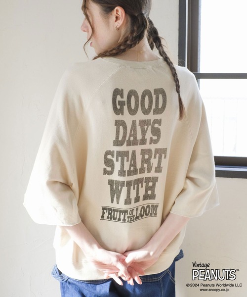 FRUIT OF THE LOOM(フルーツオブザルーム)の「FRUIT OF THE LOOM×スヌーピー甘編み裏毛Tシャツ / コラボ / ピーナッツ / スヌーピー / 半袖 / プリント / カジュアル / ユニセックス(Tシャツ/カットソー・メンズ・C/A/E/D/B・L/M/S)」の9枚目の写真
