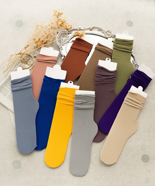 SVEC（シュベック）の「ミドル丈 リブソックス（ソックス/靴下・レディース・ワイン/レッド/ブラック/ネイビー/ホワイト/マスタード/ピンク/チャコールグレー/アイボリー/グリーン/オレンジ/ブルー/グレー/ピンク系その他/オリーブ/キャメル/ベージュ/ブルー系その他/ダークベージュ/パープル/ラベンダー/イエロー・FREE）」の5枚目の写真