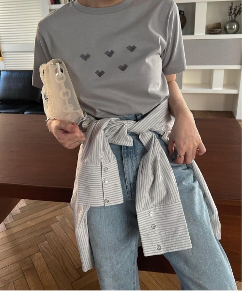 WILLFULLY（ウィルフリー）の「organdy heart T-shirt（Tシャツ/カットソー・レディース・ブルー系その他/オートミール/ブラック/ホワイト・FREE）」の19枚目の写真