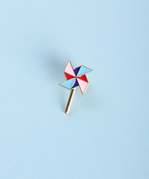 WEST.ピンバッジ 13個セット