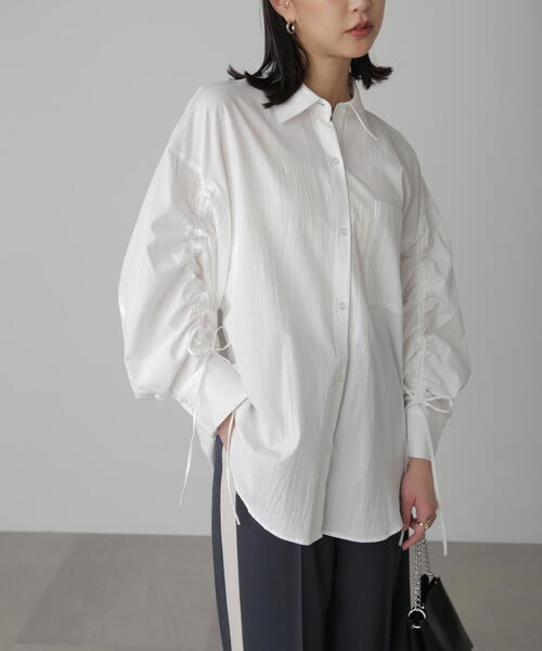 FREE'S MART（フリーズマート）の「◆袖シャーリングオーバーシャツ（シャツ/ブラウス・レディース・ブルー/ホワイト/イエロー・FREE）」の11枚目の写真