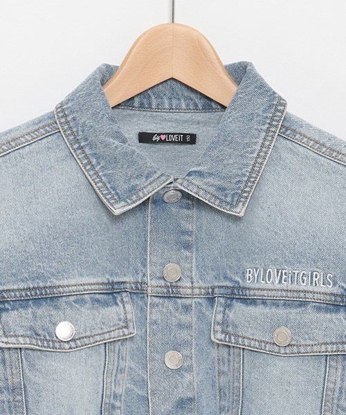 by LOVEiT（バイラビット）の「クロップド丈Gジャン（デニムジャケット・キッズ・サックスブルー/アイボリー・130cm/160cm/140cm/120cm/150cm）」の5枚目の写真