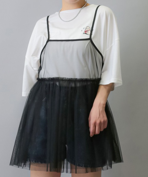 SPINNS（スピンズ）の「チュールミニキャミワンピース/無地（キャミソール・レディース・ラベンダー/ライトグレー/ブラック/ナチュラル/ブルー・ONESIZE）」の2枚目の写真