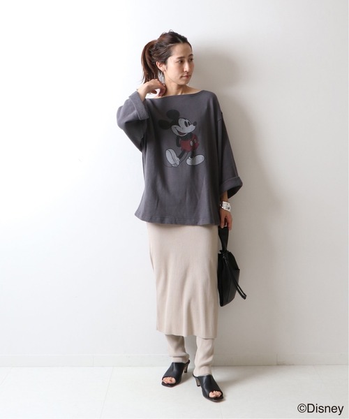 FRAMeWORK(フレームワーク)の「スウェットカットソー【Disneyコラボ】(スウェット・レディース・グレー・FREE)」の3枚目の写真