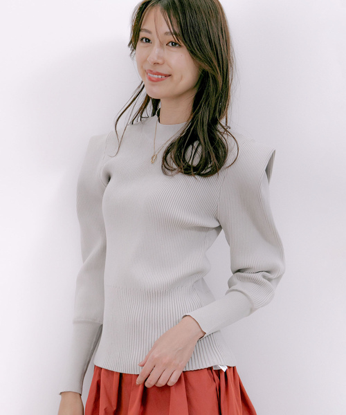 Jayro(ジャイロ)の「ショルダータックリブプルオーバー(ニット/セーター・レディース・ブラック/グレー/ブルー/ホワイト系その他・M)」の5枚目の写真
