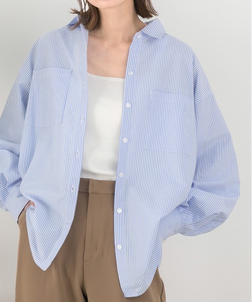 ad thie（アドティエ）の「ボリュームスリーブ ポケ付きストライプシャツ（シャツ/ブラウス・レディース・ネイビー/オレンジ/ベージュ/ピンク/グリーン系/ブラック/ライトブルー/グレイッシュベージュ/オフホワイト/ブルー/ブラック×ホワイト/イエロー/グリーン/ベージュ系/レッド・LARGE/MEDIUM）」の9枚目の写真