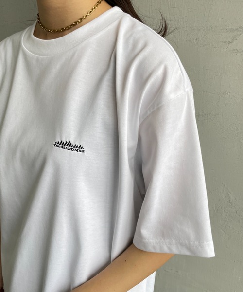 THOUSAND MILE（サウザンドマイル）の「[THOUSAND MILE/サウザンドマイル] ワンポイント刺繍ロゴ ショートスリーブTシャツ（Tシャツ/カットソー・レディース・ブラック/グレイッシュベージュ/イエロー/ホワイト・M/L/S/XL）」の20枚目の写真