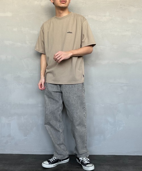 THOUSAND MILE（サウザンドマイル）の「[THOUSAND MILE/サウザンドマイル] ワンポイント刺繍ロゴ ショートスリーブTシャツ（Tシャツ/カットソー・レディース・ブラック/グレイッシュベージュ/イエロー/ホワイト・M/L/S/XL）」の10枚目の写真