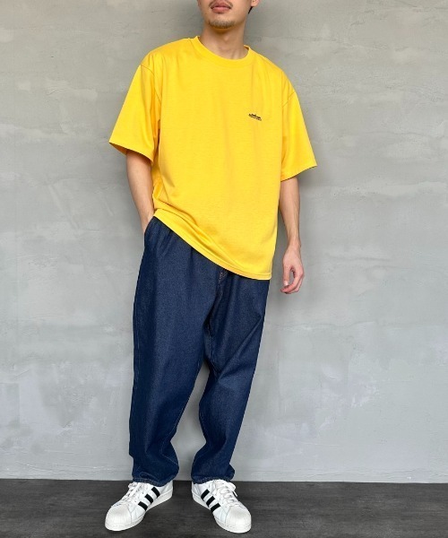 THOUSAND MILE（サウザンドマイル）の「[THOUSAND MILE/サウザンドマイル] ワンポイント刺繍ロゴ ショートスリーブTシャツ（Tシャツ/カットソー・レディース・ブラック/グレイッシュベージュ/イエロー/ホワイト・M/L/S/XL）」の12枚目の写真