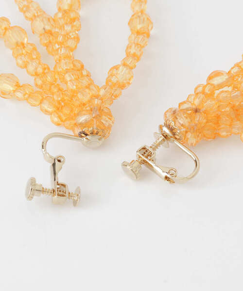 KBF（ケイビーエフ）の「リボンビーズイヤリング（イヤリング・レディース・クリア/オレンジ・ONE）」の12枚目の写真