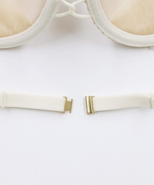 Timeless デコルテレースモールドカップブラジャー（ブラジャー）｜ANNEBRA（アンブラ）