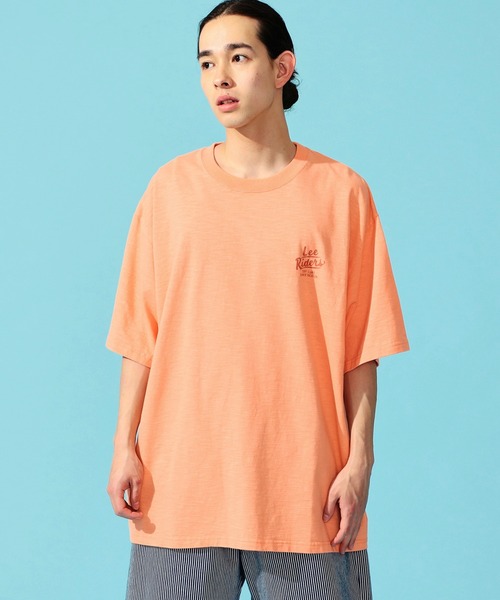 Lee(リー)の「Lee/リー アロハ バックプリント ショートスリーブTee(Tシャツ/カットソー・メンズ・ホワイト/ブルー/オレンジ/イエロー・MEDIUM/LARGE/X-LARGE/SMALL)」の22枚目の写真