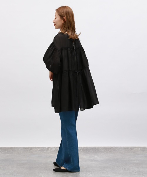 LAKOLE(ラコレ)の「2WAYティアードチュニック / 124159(シャツ/ブラウス・レディース・ブラック/オフホワイト/イエロー・SMALL/MEDIUM)」の7枚目の写真