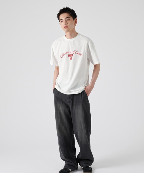 FCMM(エフシーエムエム)の「【UNISEX】LOGO PRINT TEE/ロゴプリントTシャツ(Tシャツ/カットソー・レディース・チャコール/ホワイト/ベージュ・SMALL/LARGE)」の4枚目の写真
