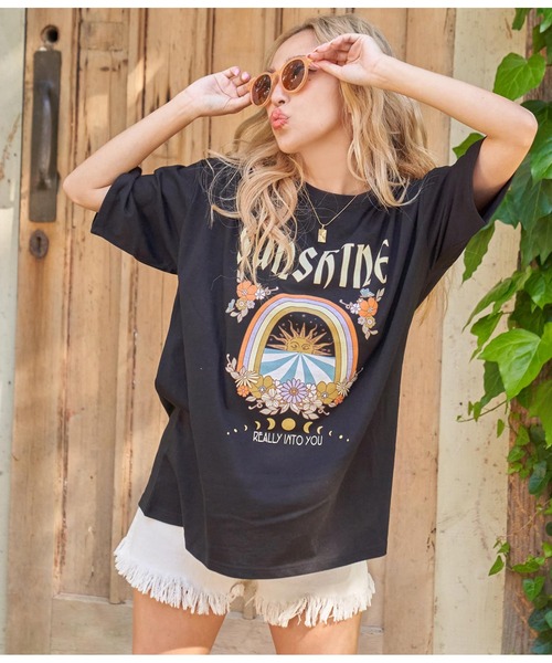 anap mimpi(アナップミンピ)の「SUN&FLOWERプリント 半袖 ビッグ Tシャツ(Tシャツ/カットソー・レディース・ホワイト/ブラック/グレイッシュベージュ・FREE)」の7枚目の写真