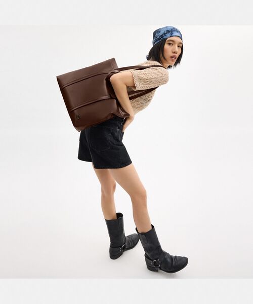 COACH（コーチ）の「ホール トート 33（トートバッグ）」 - WEAR
