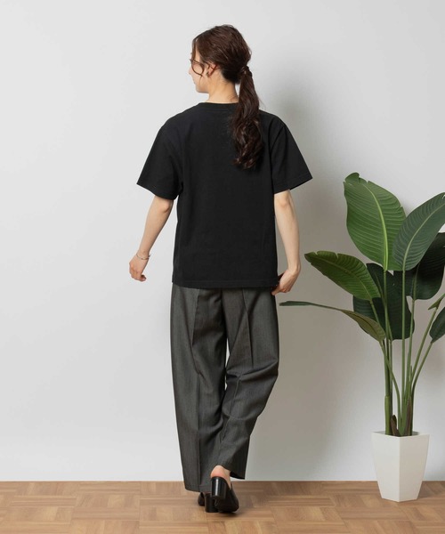 Right-on(ライトオン)の「Other(ソノタ)カラーフロッキーTシャツ(Tシャツ/カットソー・レディース・ダークグレー・M/L/XL)」の4枚目の写真