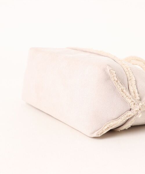 JUGLANS(ユグランス)の「【MINNETONKA】BOA SHOULDER BAG/ボアショルダーバッグ(ショルダーバッグ・レディース・ブラウン/アイボリー/グレー・FREE)」の5枚目の写真
